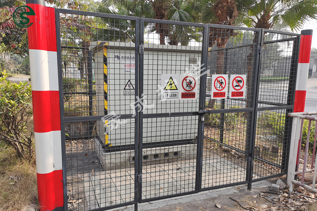 1724921758660330.jpg 電力設(shè)備護(hù)欄(詳情)2.jpg