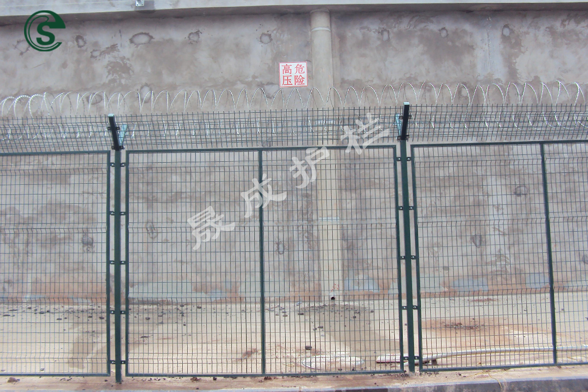 1724985513689571.jpg 機(jī)場(chǎng)(監(jiān)獄)護(hù)欄(詳情)14.jpg